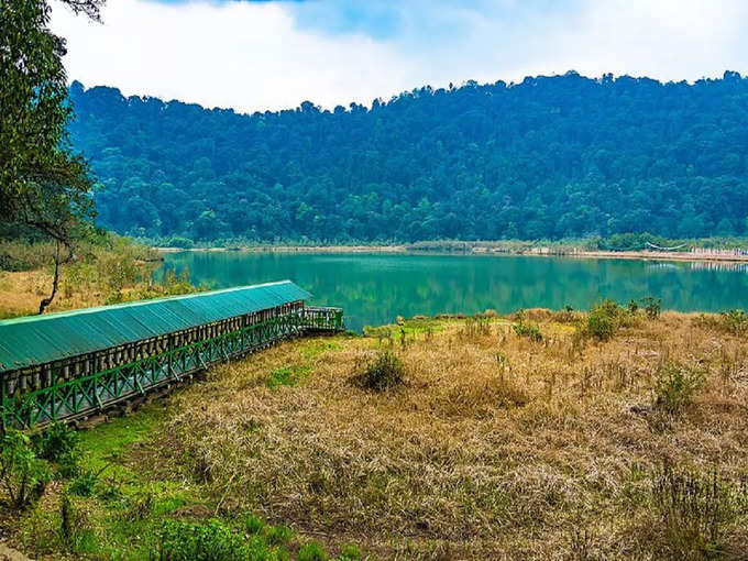 खेचोपलरी झील, सिक्किम - Khecheopalri Lake, Sikkim in Hindi