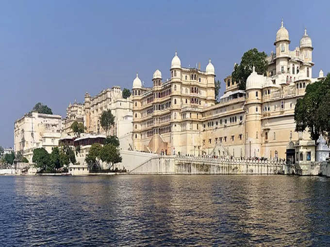 सिटी पैलेस, उदयपुर - City Palace, Udaipur in Hindi