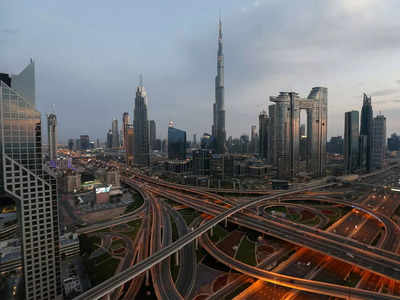 Dubai: भारतीयों को दुबई ने दी बड़ी राहत, यूएई के किसी भी वीजा के साथ कर सकते हैं यात्रा