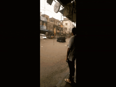 Delhi Rains: सड़कों पर भरा पानी, लंबा जाम... वीडियो-तस्वीरों में देखें बारिश के बाद दिल्ली-NCR का हाल