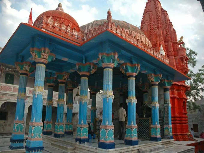 पुष्कर में ब्रह्मा मंदिर - Brahma Temple in Pushkar in Hindi