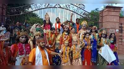 ताजमहल में राधा-कृष्ण के स्वरूपों को नहीं दी एंट्री, हिंदूवादी संगठन ने ASI पर लगाए आरोप