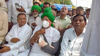 Haryana news: ओम प्रकाश चौटाला बोले- बीजेपी सरकार को माफ नहीं करेंगे किसान, तीसरे मोर्चा का गठन जल्द