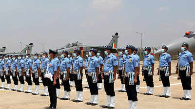 Join Indian Air Force: 10वीं पास के लिए भी सरकारी नौकरी, देखें भारतीय वायु सेना में ग्रुप सी वैकेंसी डीटेल्स