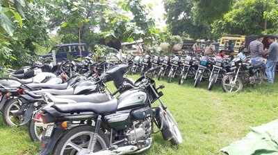 Bulandshahr News: OLX पर चोरी के वाहनों की मंडी, बुलंदशहर पुल‍िस ने चार को दबोचा, 24 बाइकें बरामद