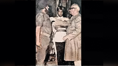 1971 India-Pakistan War: जब पाकिस्तान ने भारत पर गिराए 1000 बम, जीरा गांव में सेवा सिंह की जांबाजी, नंगे हाथों बम किए थे डिफ्यूज