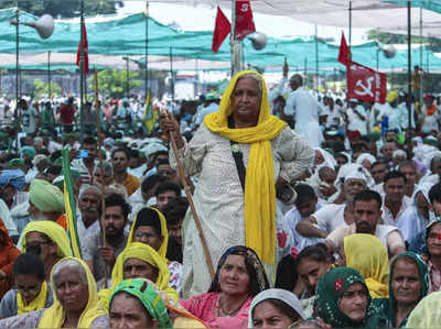 Karnal Kisan Mahapanchayat: हरयाणात खट्टर सरकारकडून आंदोलक शेतकऱ्यांच्या अडवणुकीचा प्रयत्न