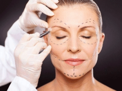 Skin Care Non Surgical Treatment: फोटो फेशियल से चमका लें अपना चेहरा, सिर्फ आधे घंटे में हो जाएंगी फ्री