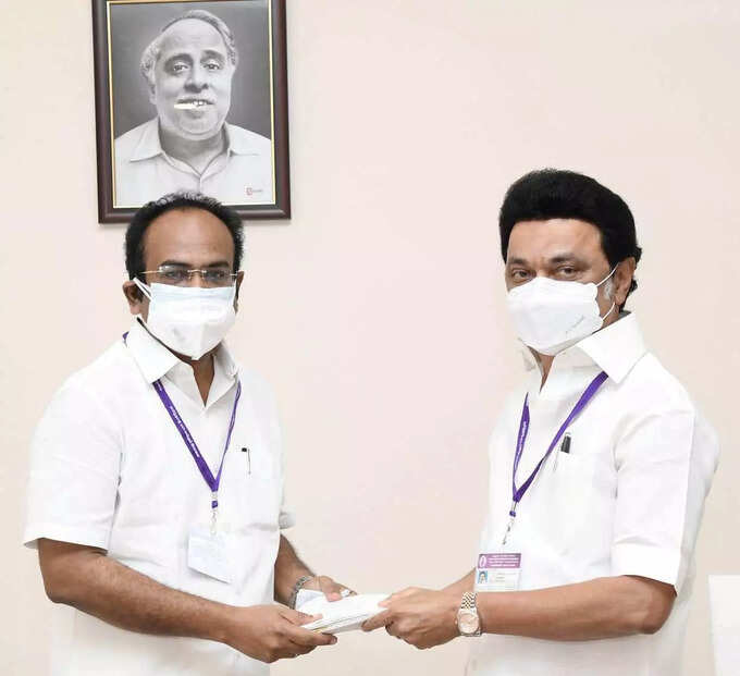 thennarasu with CM