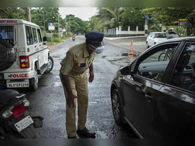 ഒക്ടോബർ അവസാനം വരെ കേരളത്തിലേക്കുള്ള യാത്ര ഒഴിവാക്കണമെന്ന് കർണ്ണാടക