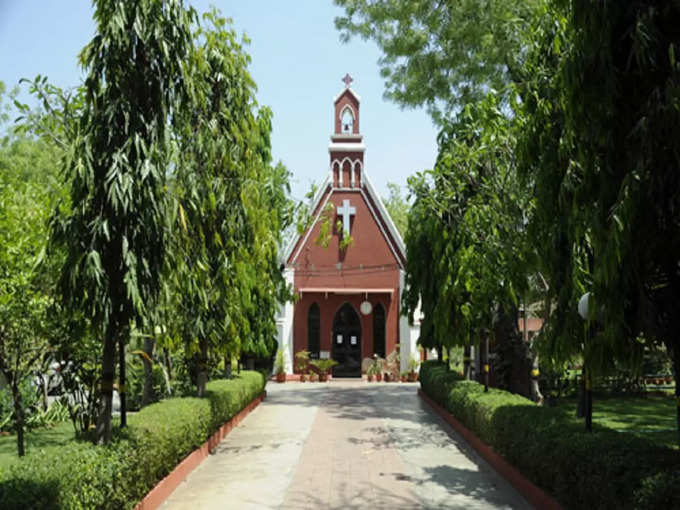 चर्च ऑफ एपिफेनी, गुड़गांव - The Church of Epiphany, Gurgaon in Hindi