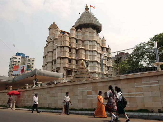 सबसे अमीर मंदिर - Richest Temple