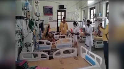 Bihar News: कहीं अस्पताल में बेड फुल, कहीं बच्चों की मौत... वायरल फीवर से बिहार में मचा कोहराम