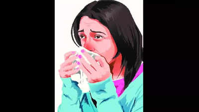 Noida News: जुकाम, उल्टी आई और फूलने लगी सांस, मरीज बोले-रहस्यमयी बुखार, डॉक्टर ने किया इनकार