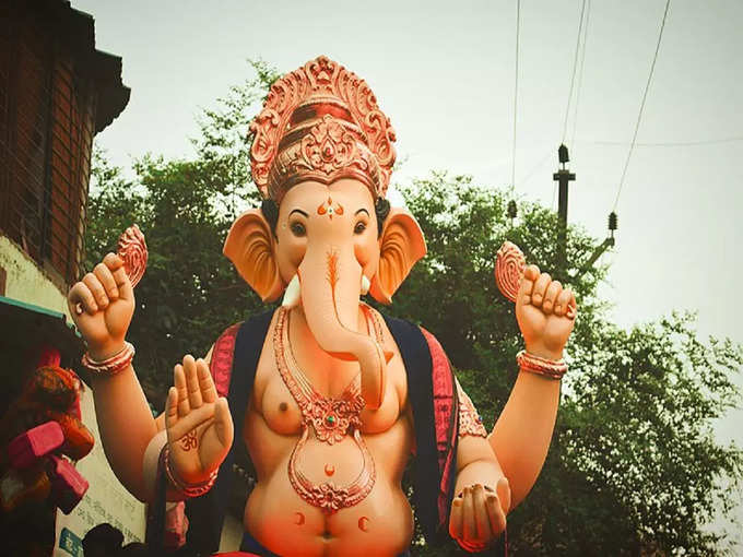 पुणे में गणेश चतुर्थी - Ganesh Chaturthi in Pune in Hindi