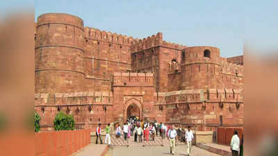 Agra Fort: 1857 में आगरा का किला बना था युद्ध स्थल, जानें इससे जुड़ी रोचक बातें