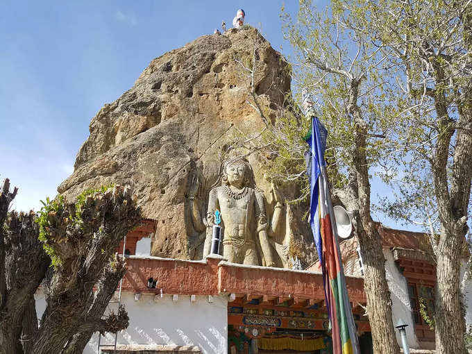 मुलबेख मठ - Mulbekh Monastery in Hindi
