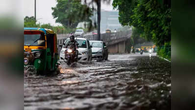 Delhi NCR Rain Live Update: दिल्ली में बारिश के बाद कई रास्तों पर जाम, देखिए कहां-कहां ट्रैफिक हुआ प्रभावित