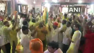 Video: गोरखपुर के गीता वाटिका में राधे-राधे पर झूम उठे भक्त