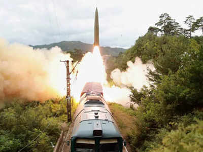 Kim Jong Un ने ट्रेन से दागीं मिसाइलें! उत्तर कोरिया की अनोखी ताकत से दुनिया में हलचल