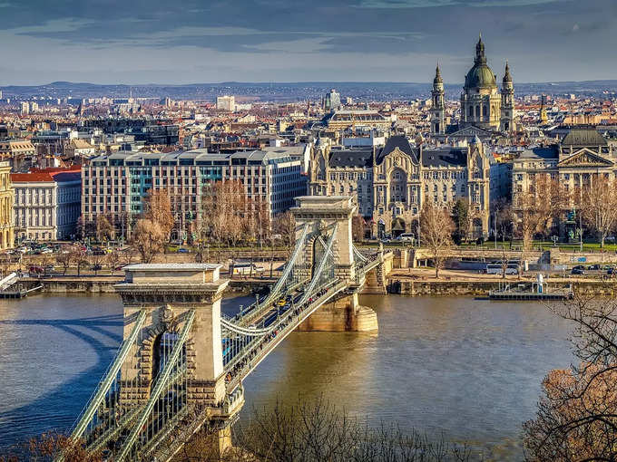 बुडापेस्ट, हंगरी - Budapest, Hungary