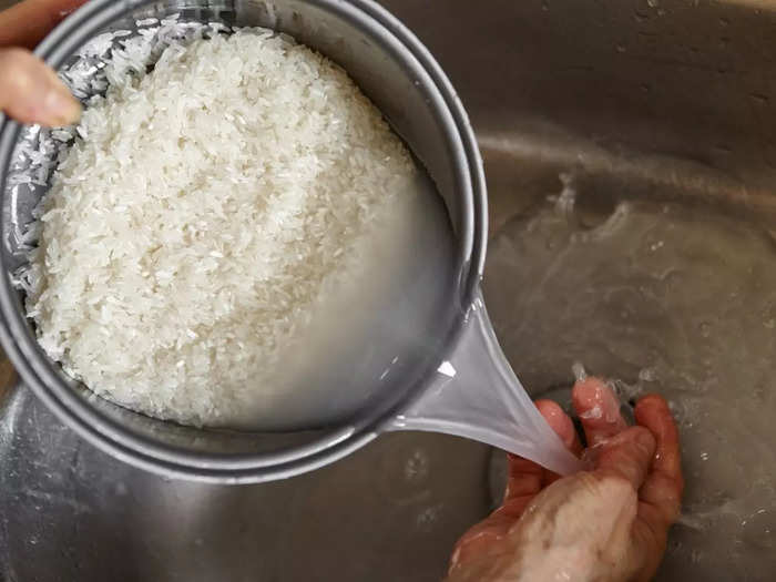 if rice is cooked in wrong way it can cause cancer study
