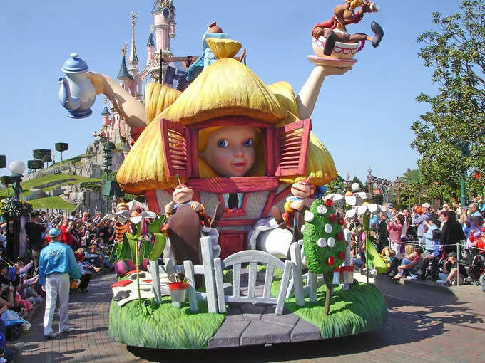 फ्रांस में डिज्नीलैंड - Disneyland in France in Hindi