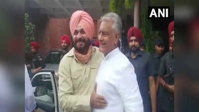 Punjab Next CM: सुनील जाखड़ रेस में सबसे आगे, पर कमान रहेगी नवजोत सिंह सिद्धू के पास