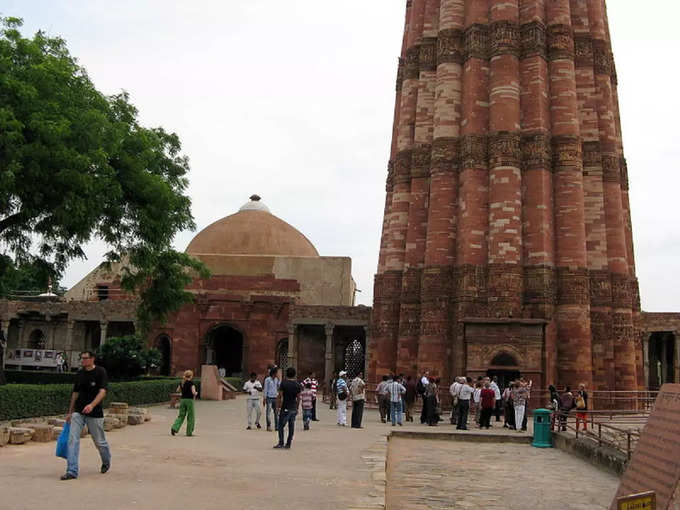 देवानंद करना चाहते थे अपनी फिल्म की शूटिंग -