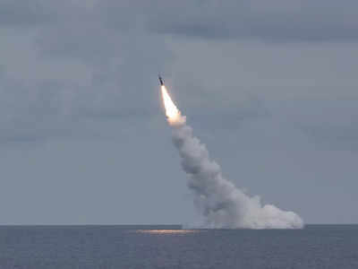 Nuclear Missiles Test : अमेरिका ने ओहियो क्लास पनडुब्बी से दागी ट्राइडेंट परमाणु मिसाइल, चीन को बाइडन का साफ संदेश!