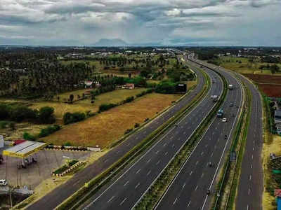 Delhi-Mumbai Expressway: सिर्फ 120 KMPH की रफ्तार और 12 घंटे की बचत ही नहीं सरकार को 12,000 करोड़ की सालाना इनकम