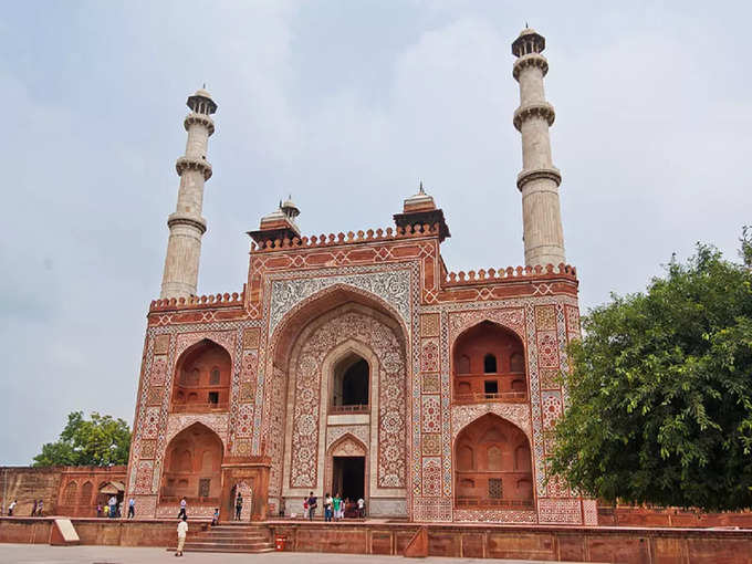 अकबर का मकबरा, आगरा - Akbar’s Tomb, Agra in Hindi