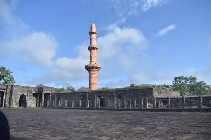 daulatabad fort