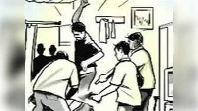 Ghaziabad News: जाम में हॉर्न बजाने की सजा, सरिया-लाठी से मैनेजर को घर जाकर पीटा
