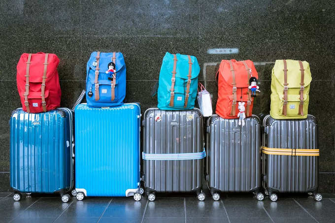 कैरी ऑन या चेक्ड बैग में क्या अंतर है - Difference between checked baggage and carry on Bag in Hindi