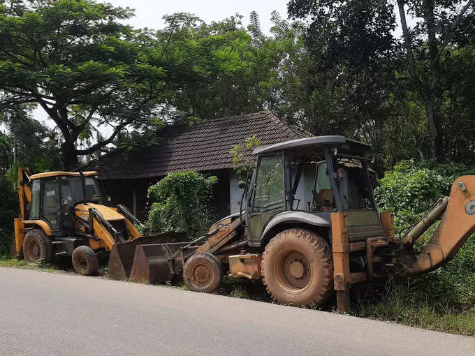 Panamaram Beenachi Road photo