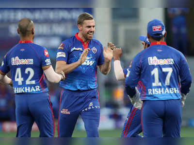 IPL 2021 : करोनानंतर हैदराबादला मैदानातही मोठे धक्के, दिल्लीपुढे विजयासाठी माफक आव्हान...