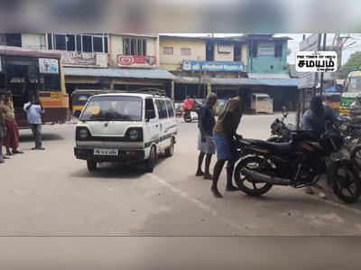 ரேஷன் அரிசி கடத்தல்; கார் ஓட்டுநர் கைது