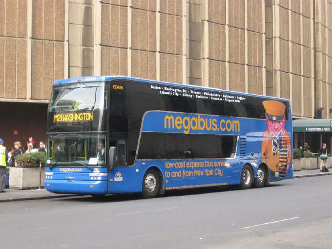 इंटरसिटी जाने के लिए मेगाबस पर यात्रा करें - Travel on Megabus for going intercity