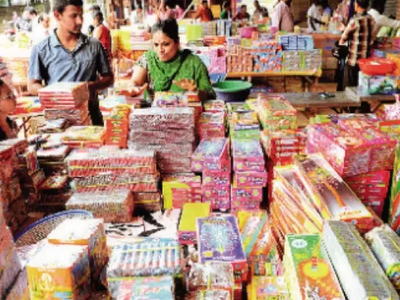 Rajasthan News: राजस्थान में इस बार भी बिना आतिशबाजी के मनेगी दिवाली, पटाखे फोड़ने और बेचने पर लगा बैन