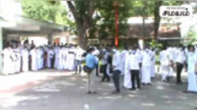 உள்ளாட்சி தேர்தல் :நகர நிர்வாகிகளுடன் எடப்பாடி பழனிசாமி ஆலோசனை