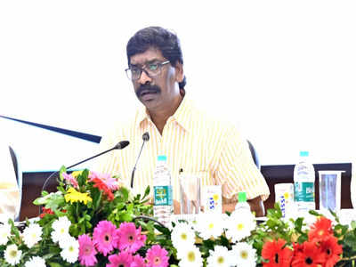 Jharkhand News : सीएम ने की मैराथन बैठक, हेमंत सोरेन ने किया स्वीकार- सुस्त है राज्य में विकास की रफ्तार