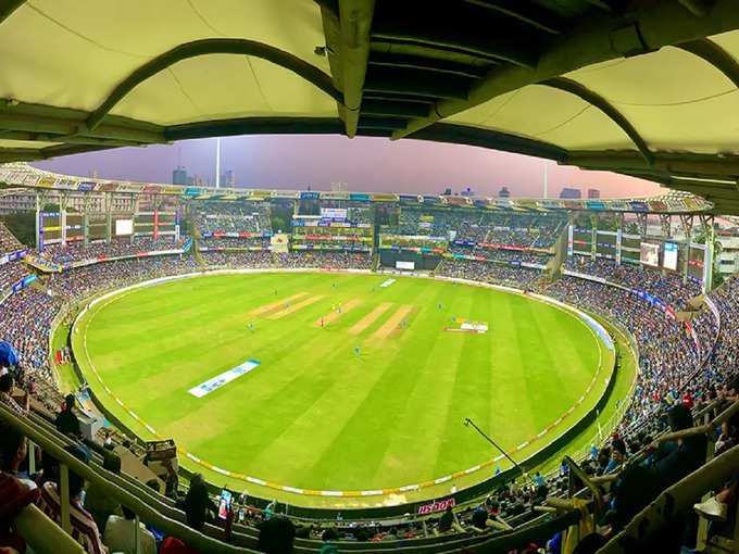 हैदराबाद में राजीव गांधी इंटरनेशनल स्टेडियम - Rajiv Gandhi International Cricket Stadium, Hyderabad