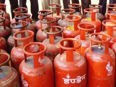 LPG Cylinder Price Hike: ವಾಣಿಜ್ಯ ಬಳಕೆ ಎಲ್‌ಪಿಜಿ ಸಿಲಿಂಡರ್ ದರ 43 ರೂಪಾಯಿ ಹೆಚ್ಚಳ