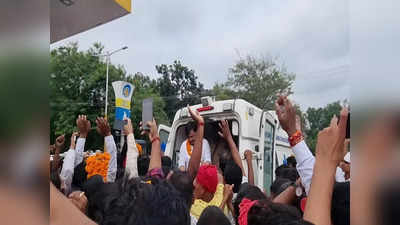 बिहार पंचायत चुनाव: जेल में बंद मुकेश पांडे ने किया नामांकन, जदयू विधायक बोले- भतीजा निर्दोष, फिर करेगा जीत दर्ज