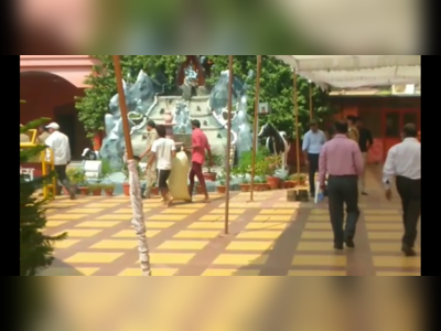 Prayagraj News: महंत नरेंद्र गिरि की षोडशी संस्कार में 10 हजार साधु-संत होंगे शामिल