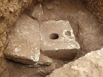 सदियों पहले सिर्फ अमीरों के पास था पर्सनल टॉयलेट, इजरायल में मिला 2700 साल पुराना शौचालय