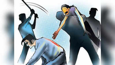 Hamirpur News: असलहे से लैस दबंगों ने घर में धावा बोलकर महिला से की छेड़खानी, विरोध पर पति को मारी गोली