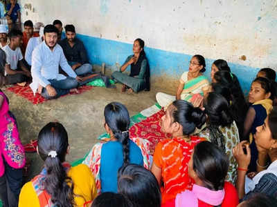 Ghazipur news: गाजीपुर के इस गांव में होगा फैशन शो, अपने बनाए कपड़ों में युवतियां करेंगी रैंप वॉक