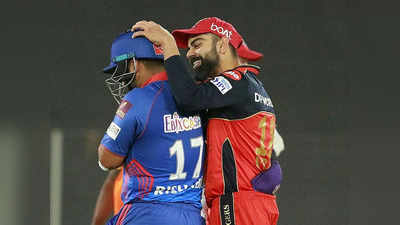 RCB vs DC Preview: ऋषभ पंत की दबंग दिल्ली और कोहली की टोली में बड़ी टक्कर, कौन और क्यों पड़ सकता है भारी?